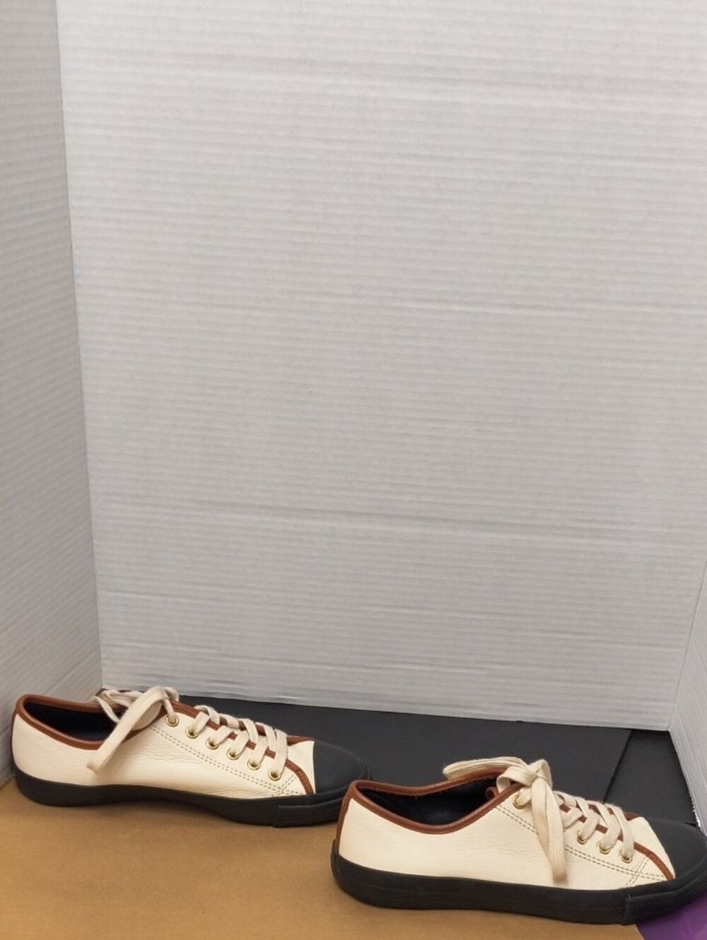 Coach Empire Low-Top Leather Sneaker Sz 8 1/2 - Picture 2 of 7